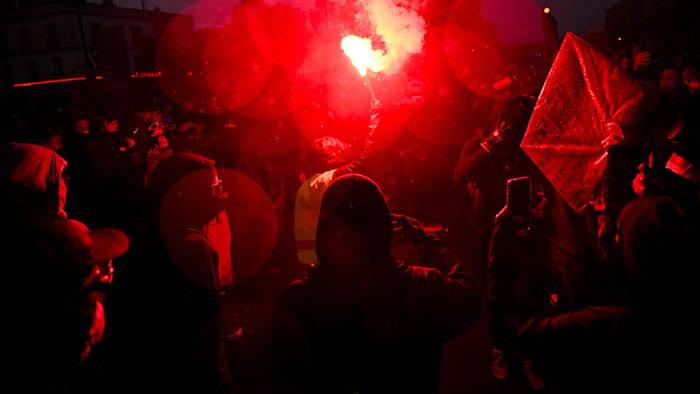 Krawall-Szenen aus Paris am Samstagabend (24. Oktober 2026)