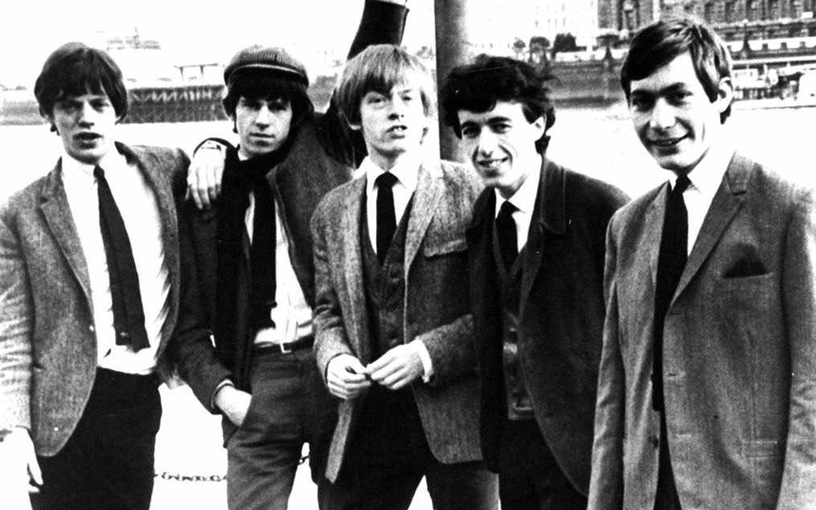 Als Mitglied der Rolling Stones schrieb Bill Wyman (zweiter von rechts) Rockgeschichte. (Bild: 2003 Getty Images/Hulton Archive)