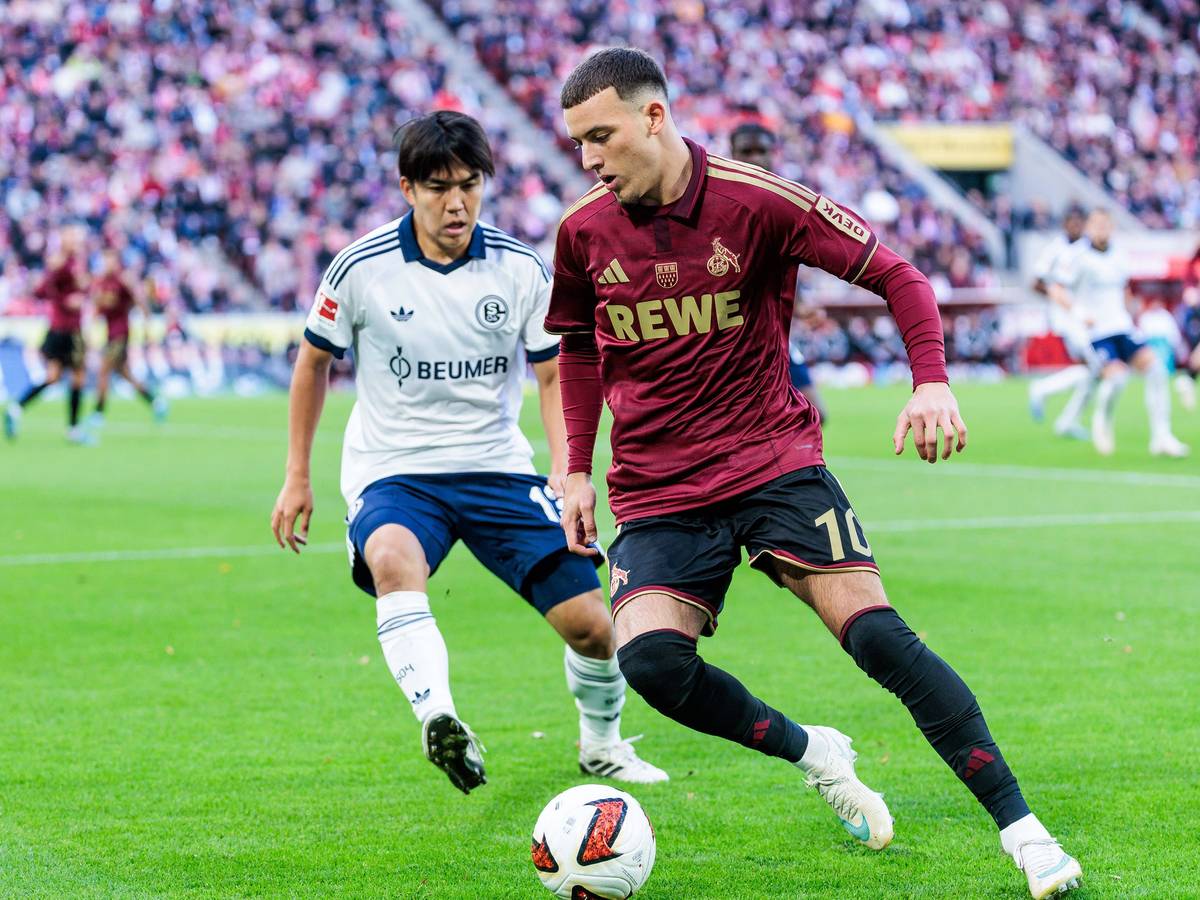 Said El Mala (1. FC Köln) gegen Schalkes Satoshi Tanaka.
