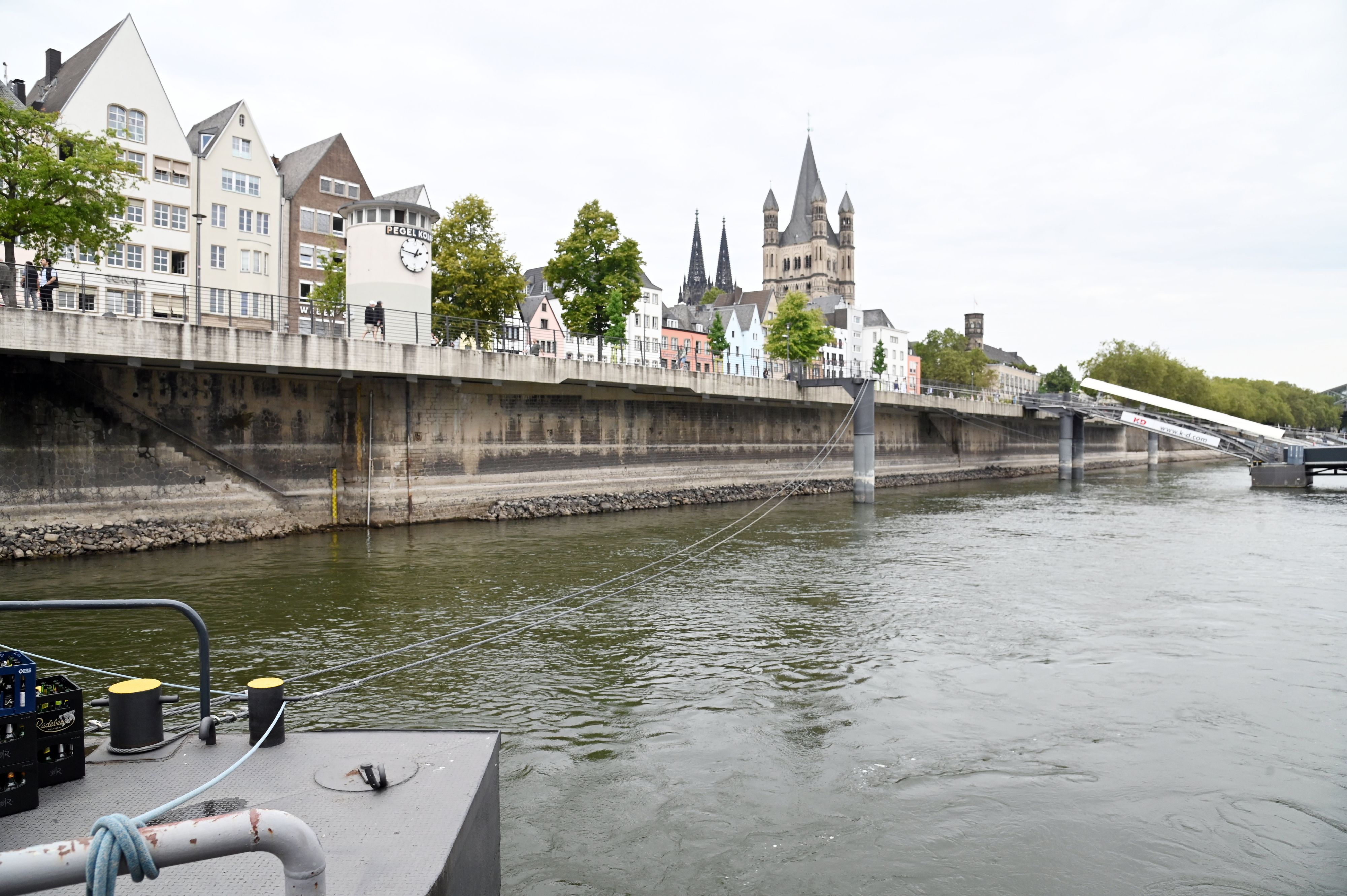 Keine Schiffe, keine Einnahmen. Weil der Rhein so wenig Wasser führt, bleiben Kreuzfahrttouristen aus.