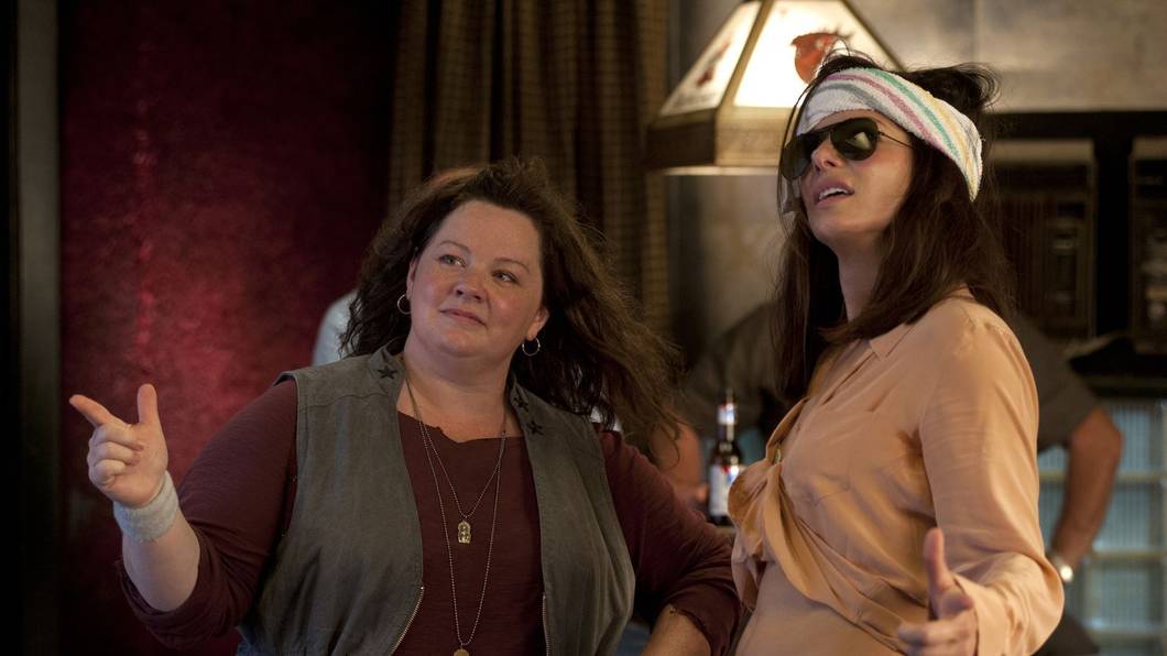 So sehen „Taffe Mädels“ aus: Mullins (Melissa McCarthy, links) und Ashburn (Sandra Bullock) haben es faustdick hinter den Ohren. (Bild: Twentieth Century Fox Film Corp. / Gemma Lamana)