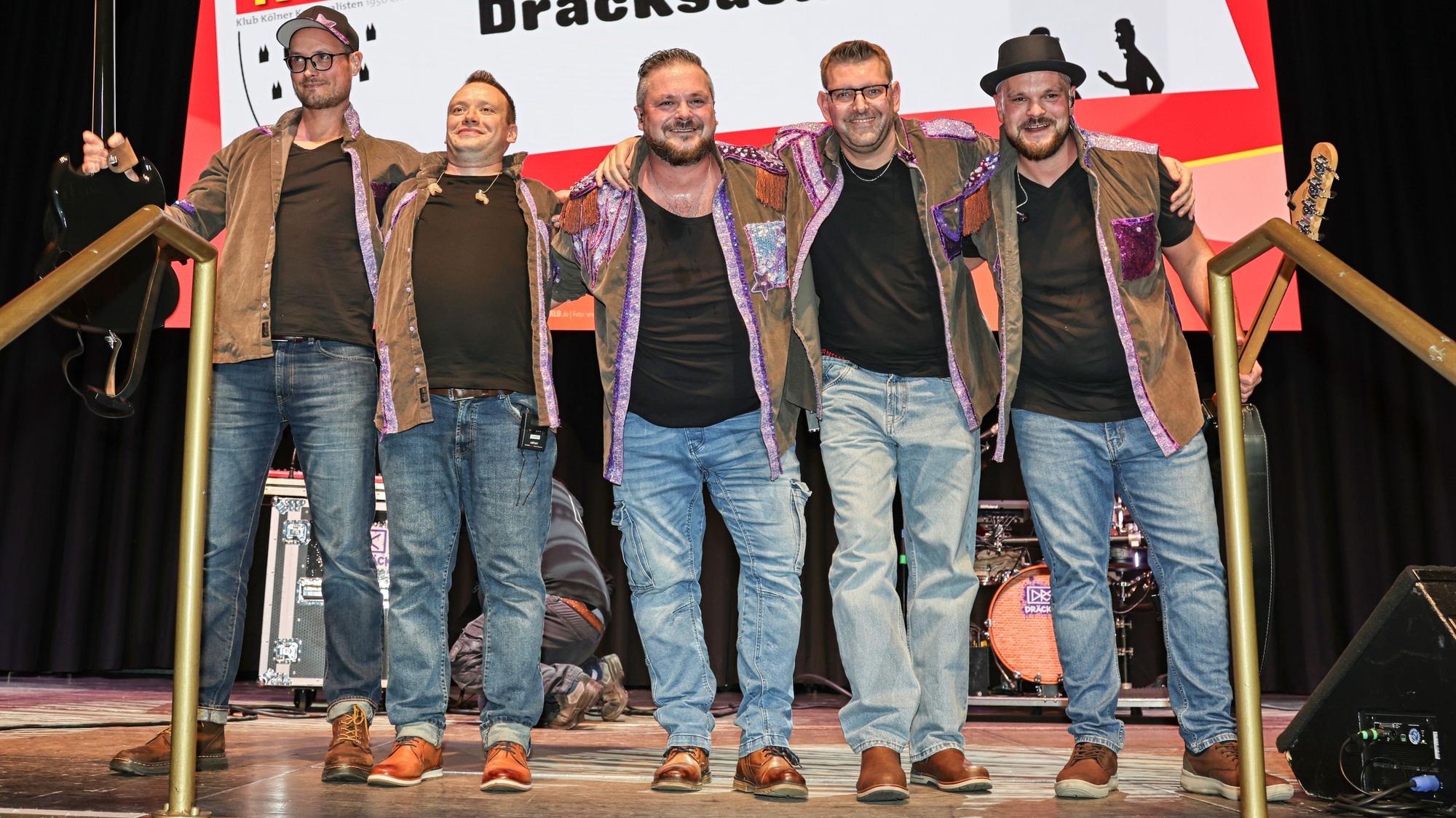 Die Band Dräcksäck auf der Maritim-Bühne.