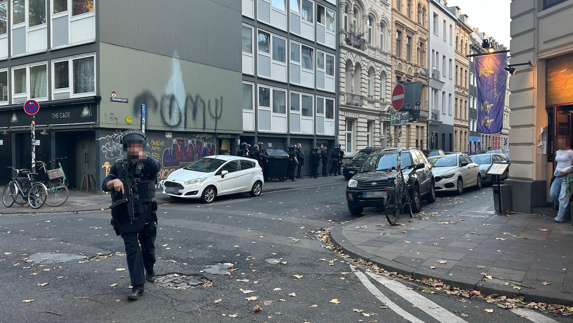 Polizei am Rathenauplatz