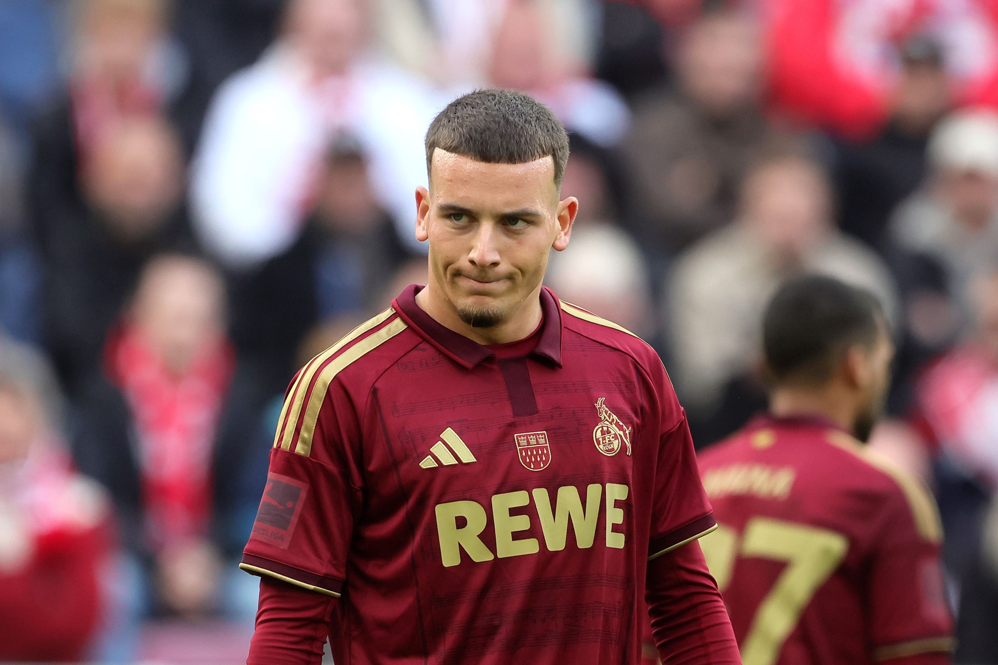FC-Profi Said El Mala steht gegen den FC Schalke 04 auf dem Platz.