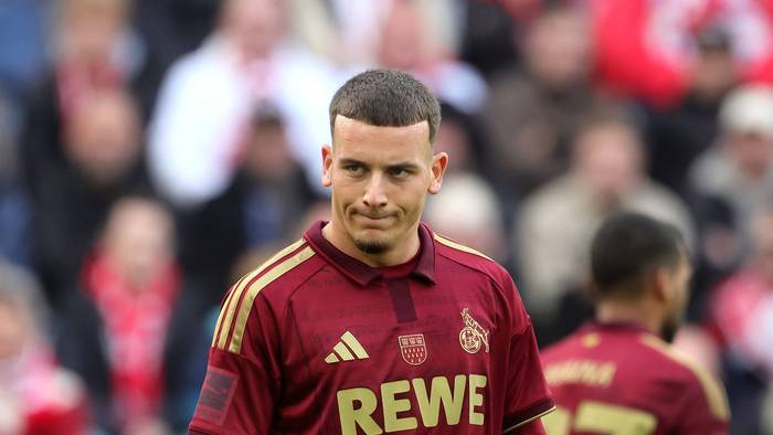 FC-Profi Said El Mala steht gegen den FC Schalke 04 auf dem Platz.