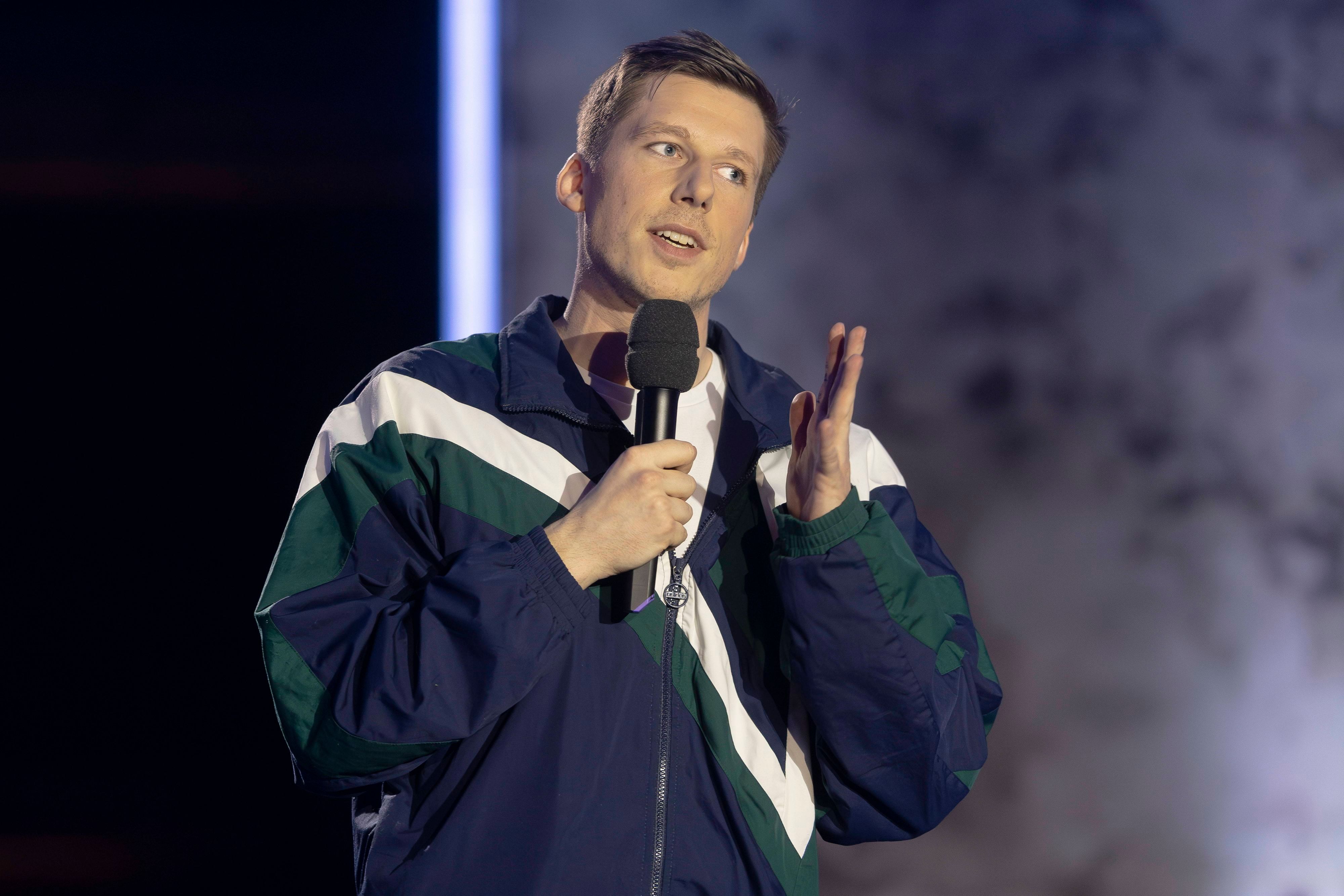 Comedian Björn von Morgenstern während seines Auftrittes in der MDR Fernseh-Aufzeichnung Olaf´s Klub Spezial in Dresden