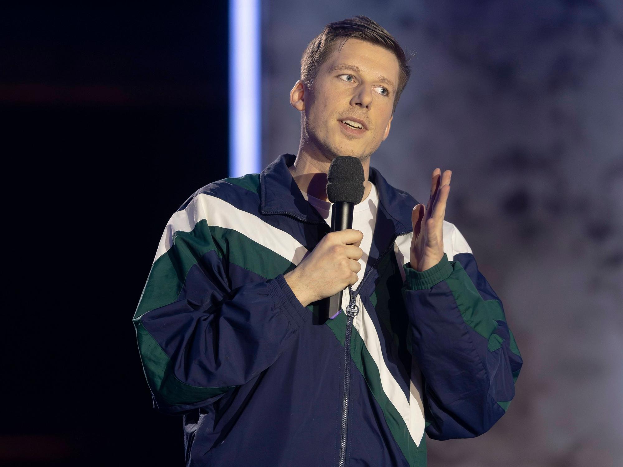Comedian Björn von Morgenstern während seines Auftrittes in der MDR Fernseh-Aufzeichnung Olaf´s Klub Spezial in Dresden