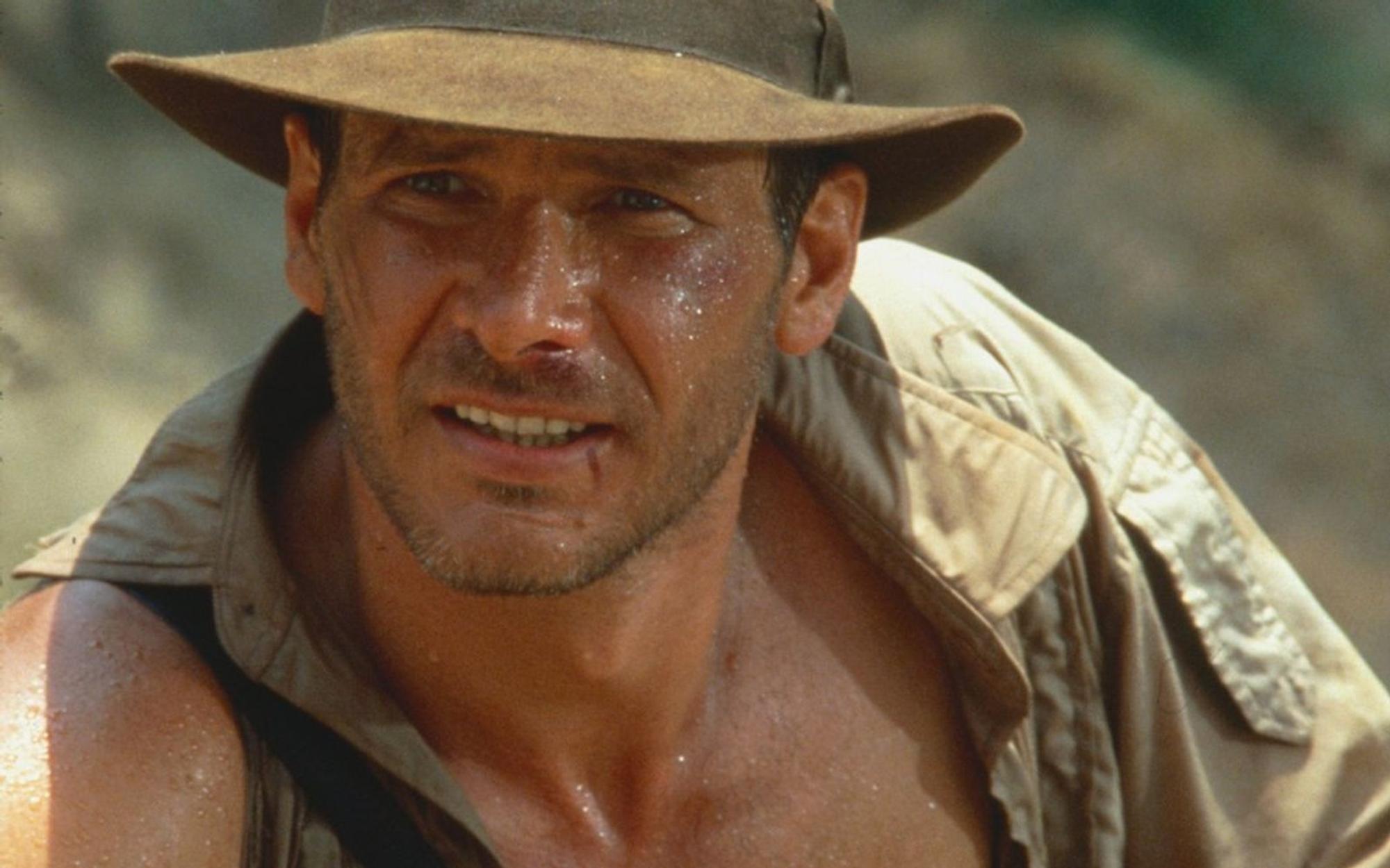 Gestatten, Henry Jones Jr. (Harrison Ford), Professor für Archäologie auf seiner Exkursion zum „Tempel des Todes“. (Bild: ProSieben / Paramount Pictures)