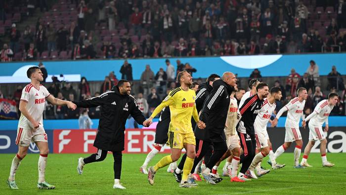 Jubel der Spieler des 1. FC Köln im DFB-Pokal.