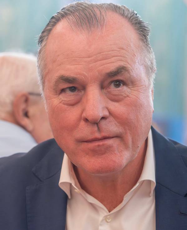 Clemens Tönnies bei einem Unternehmens-Termin.