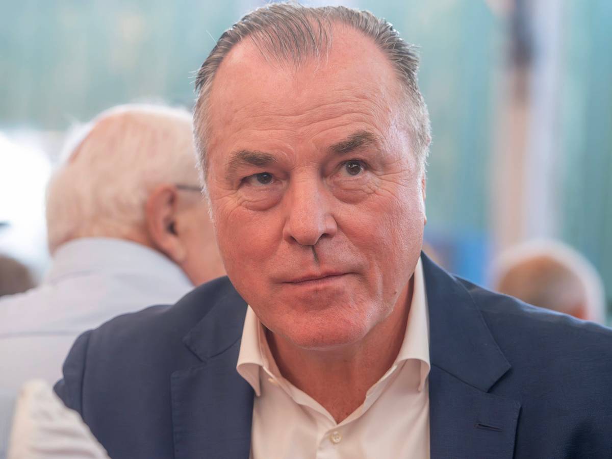 Clemens Tönnies bei einem Unternehmens-Termin.