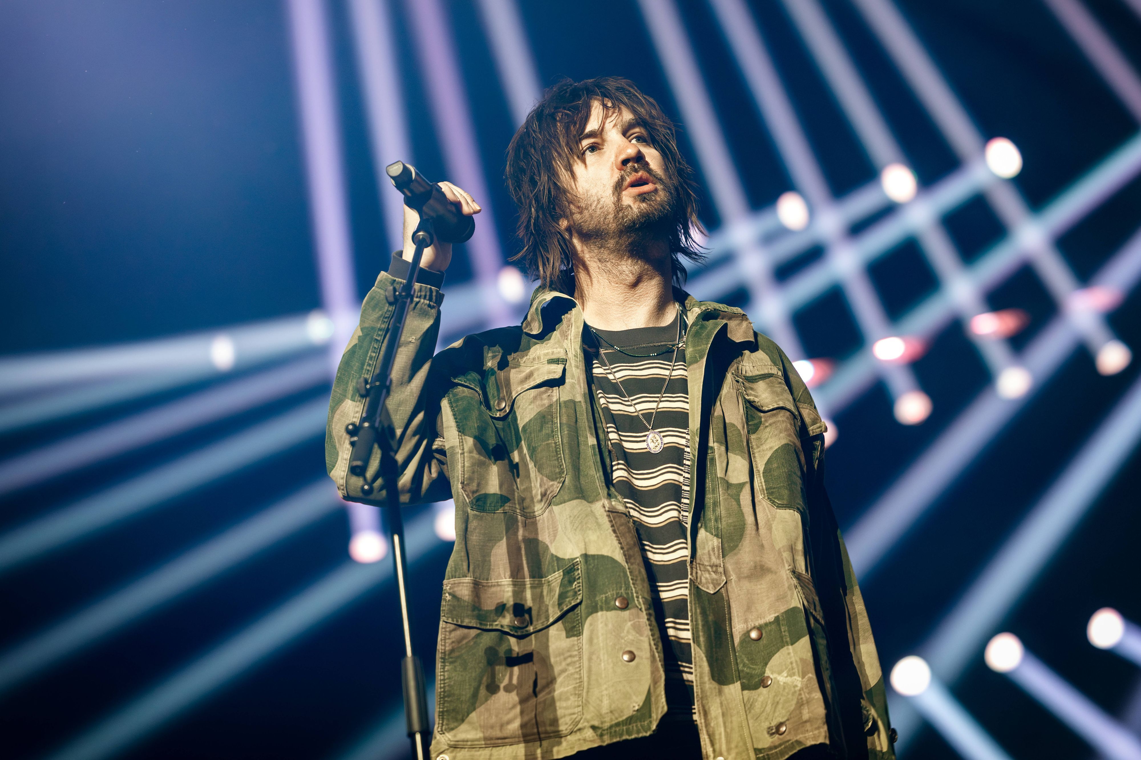 Tame Impala beim Auftritt auf der Bühne.
