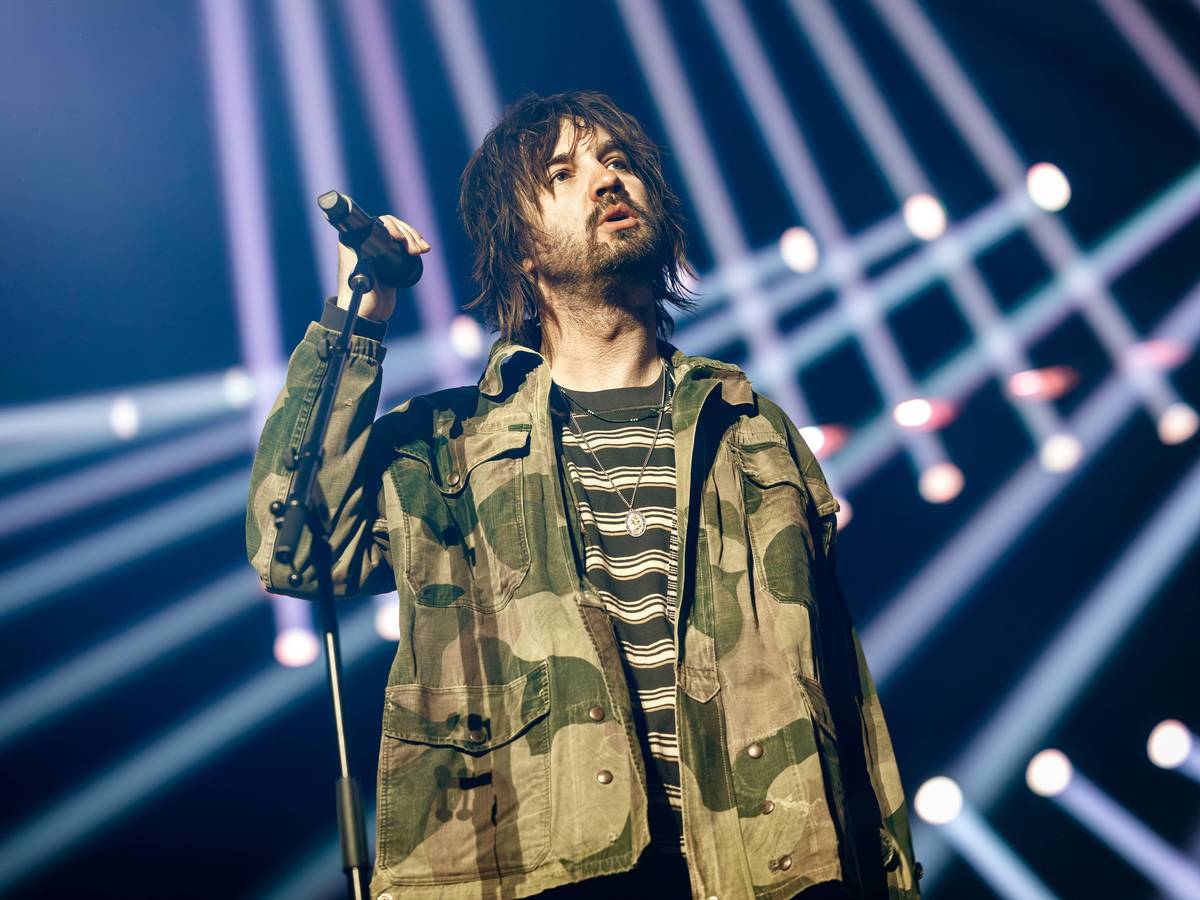 Tame Impala beim Auftritt auf der Bühne.