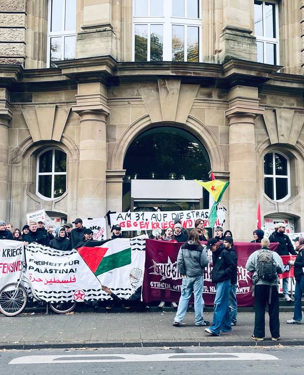 In der Kölner Südstadt läuft aktuell ein Protest an der TH.