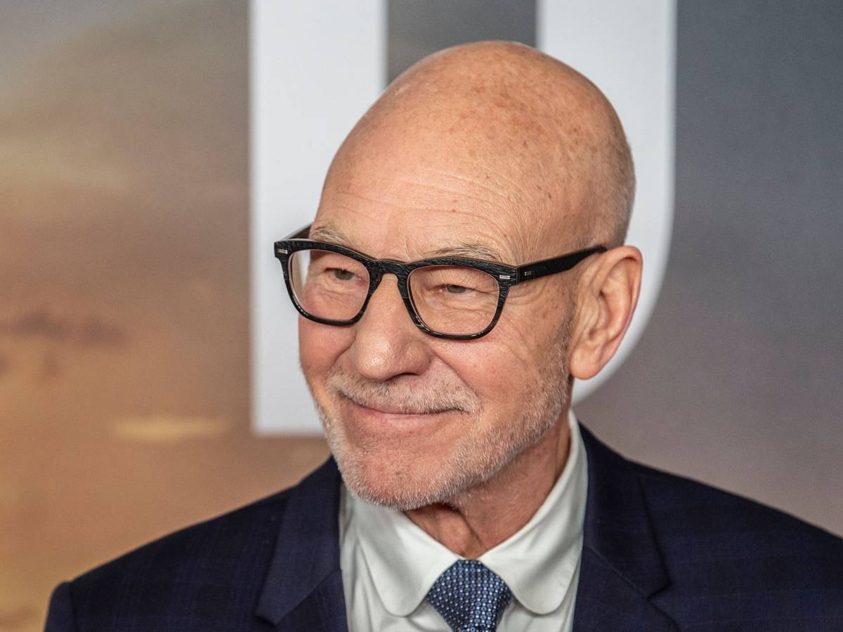 Patrick Stewart auf einer Veranstaltung.