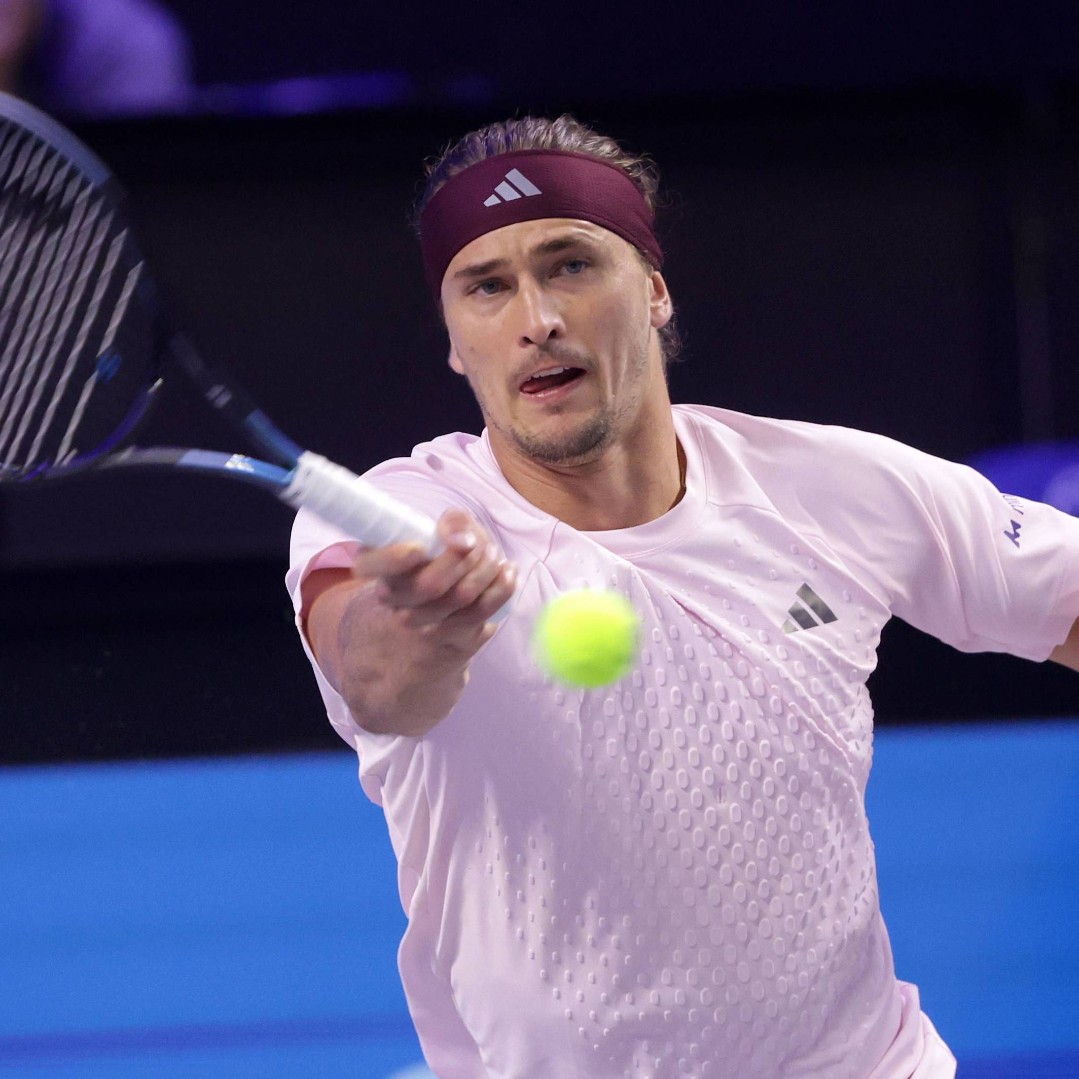 Alexander Zverev beim Schlag.
