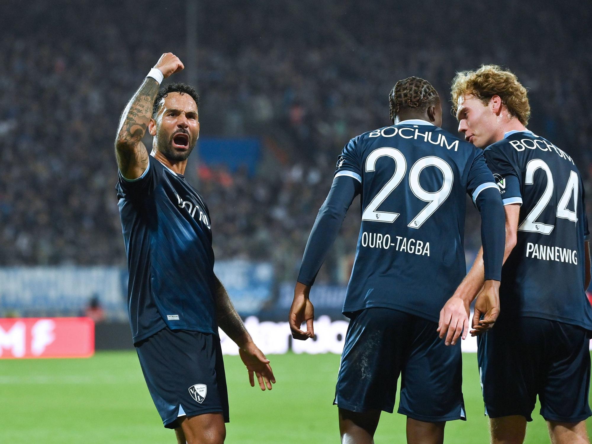 Jubel Sean Klaiber jubelt mit seinen Teamkollegen.
