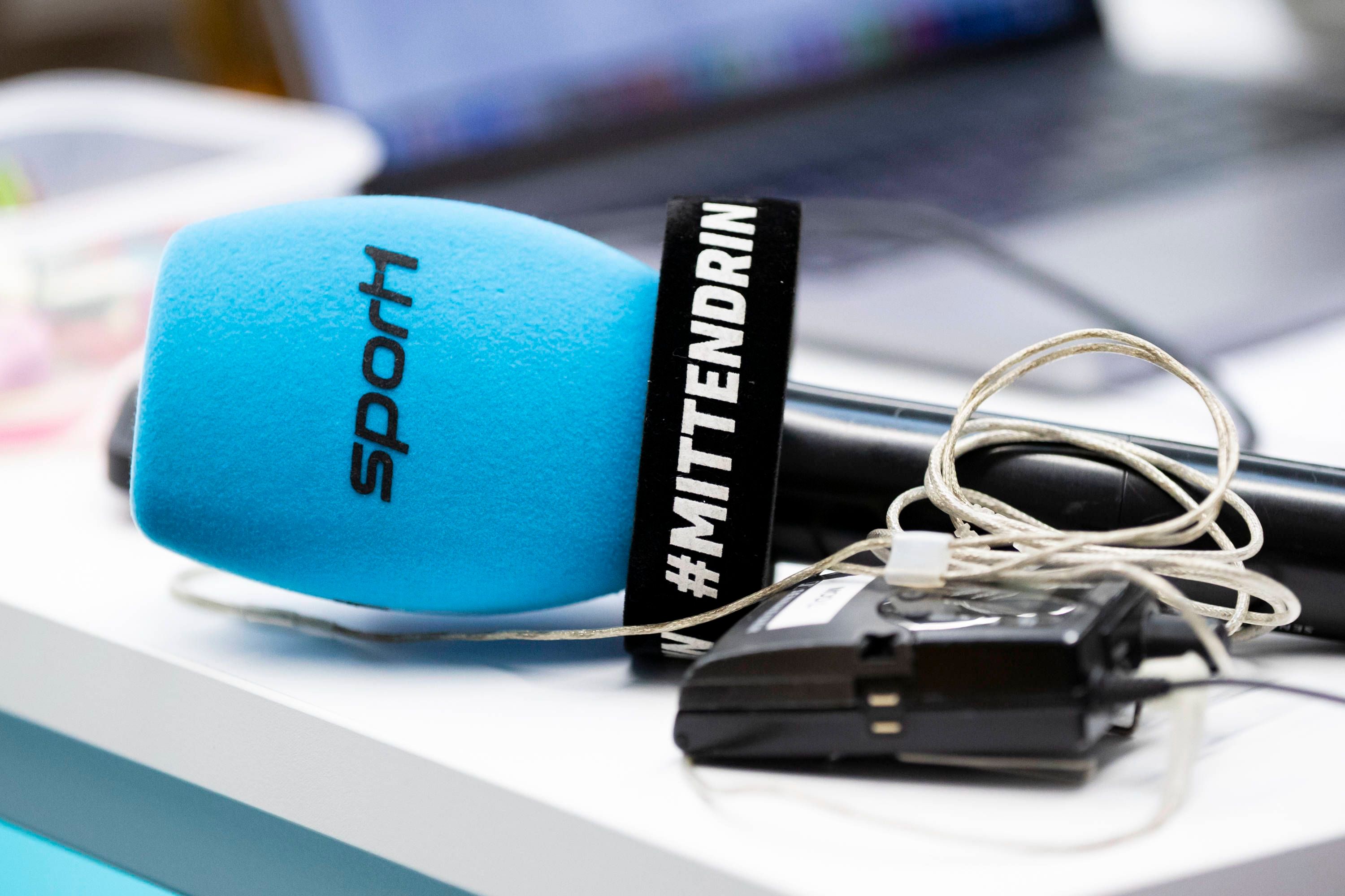 Ein Mikrofon des TV-Senders Sport1.