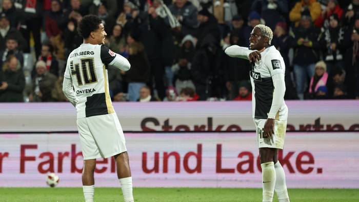 Torjubel von Francis Onyeka und David Mokwa