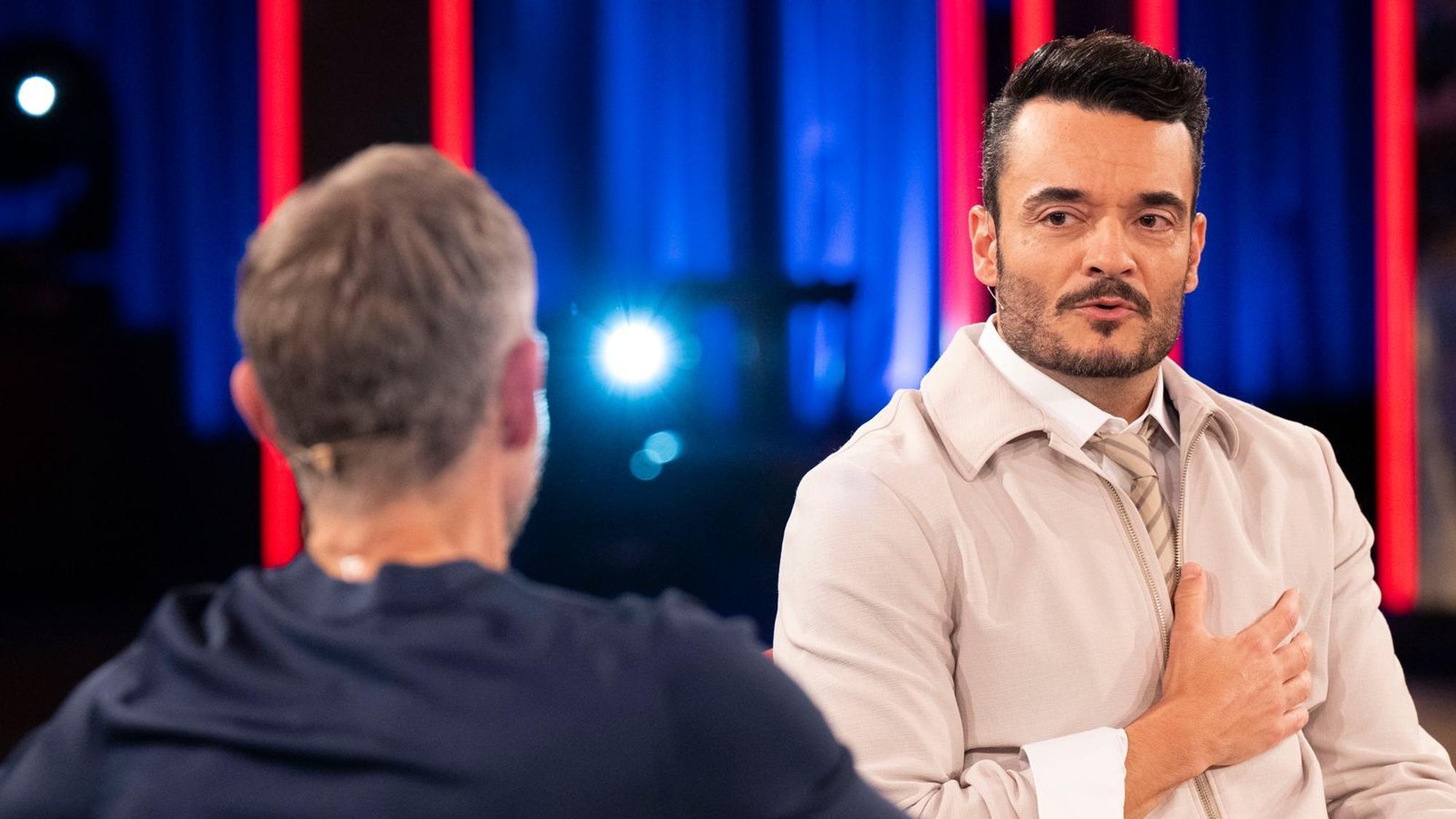 Giovanni Zarrella ist am Freitagabend im „Kölner Treff“ zu Gast. (Bild: FLOW/ WDR/ Melanie Grande)