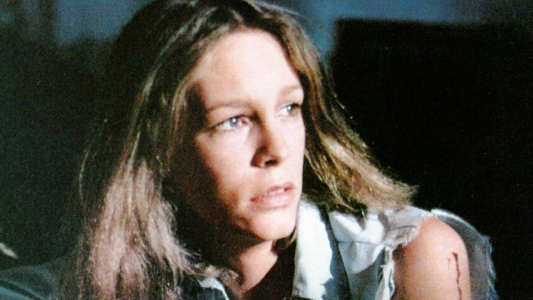 Laurie (Jamie Lee Curtis) weiß, dass es der unheimliche Killer auf sie abgesehen hat. (Bild: RTLZWEI)