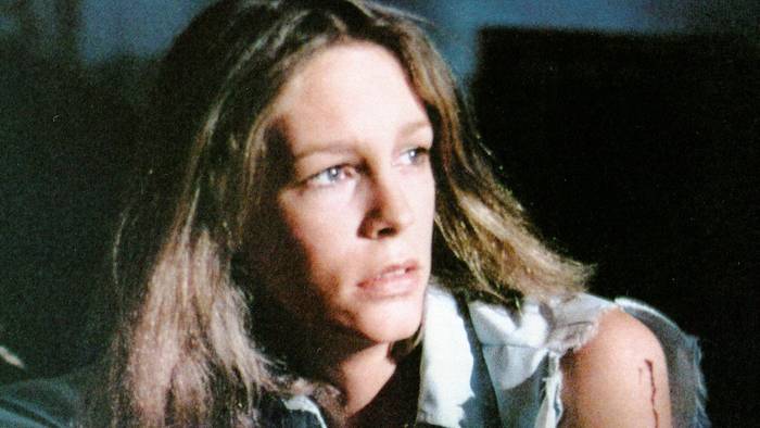 Laurie (Jamie Lee Curtis) weiß, dass es der unheimliche Killer auf sie abgesehen hat. (Bild: RTLZWEI)