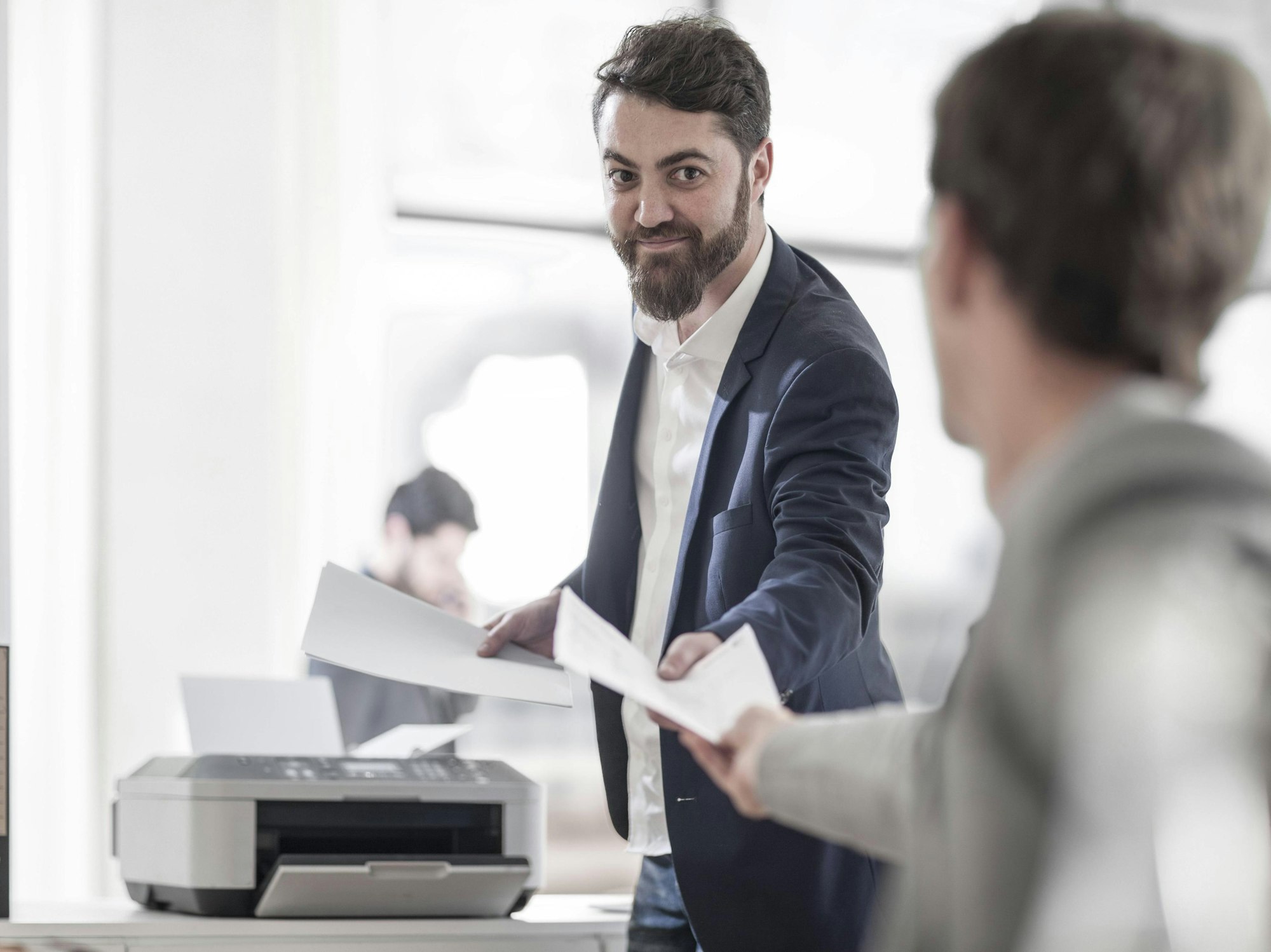 Mitarbeiter drucken aus