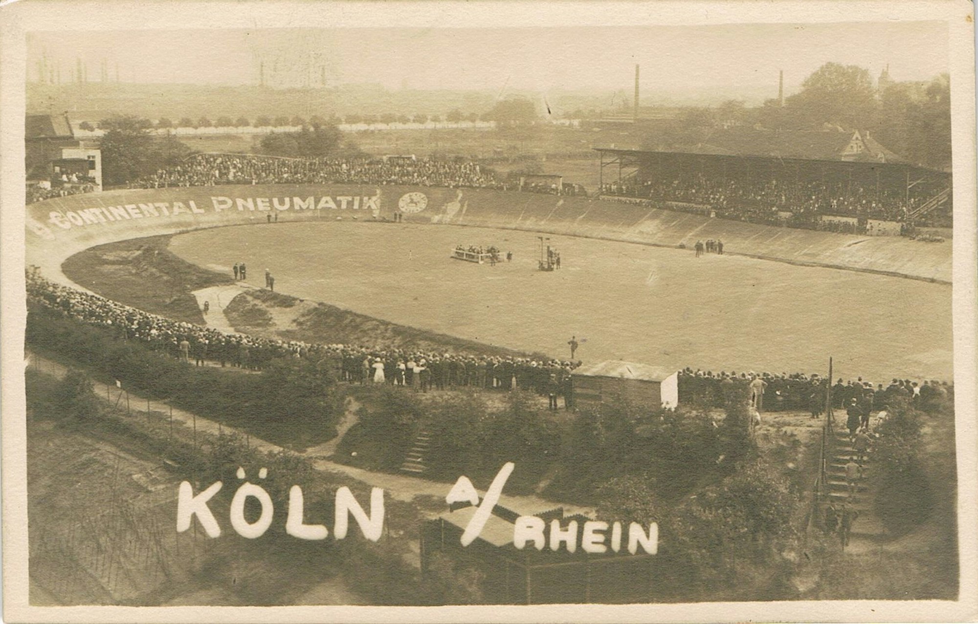 Radrennbahn_GoldeneEcke_19072020