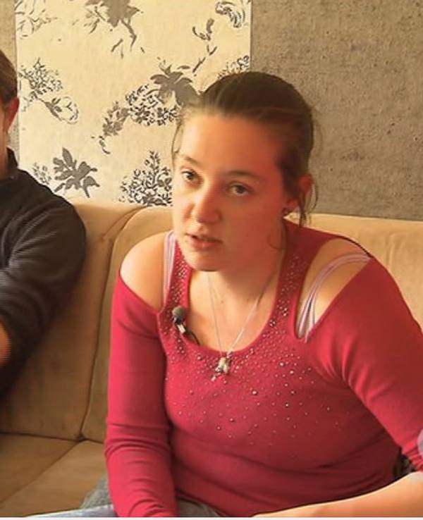 Armes_Deutschland_Vanessa_Dennis