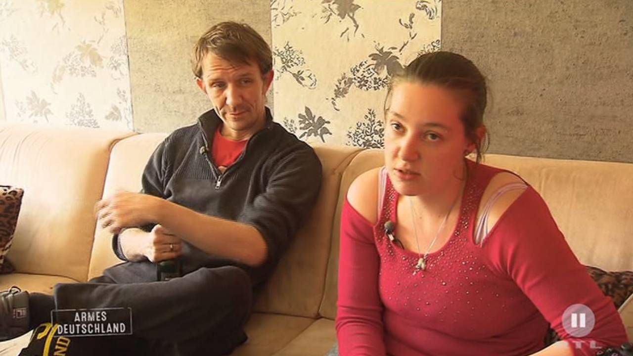 Armes_Deutschland_Vanessa_Dennis