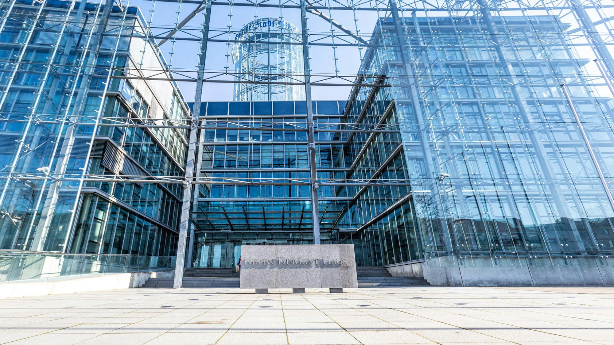 Das Neven DuMont Haus in Köln-Niehl