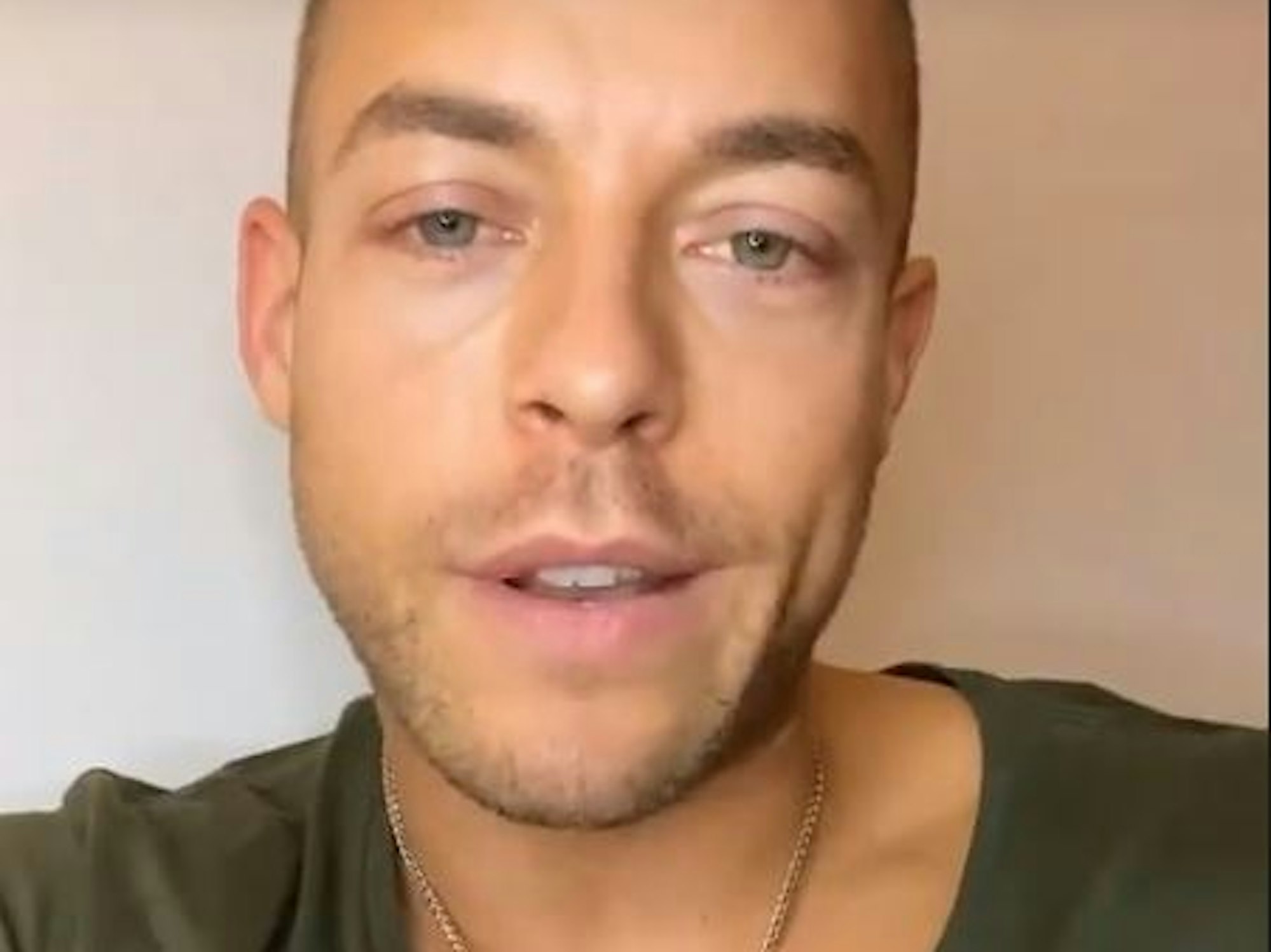 AndrejMangold_SelfieStory_002 (1)