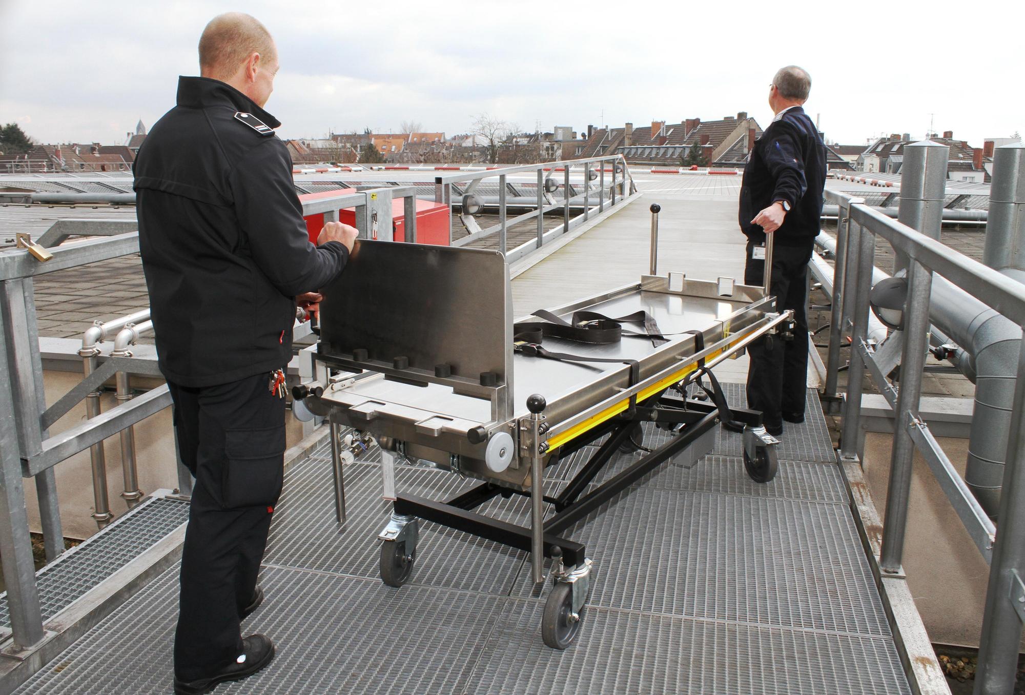 Werksfeuerwehr_Uniklinik_RUST042
