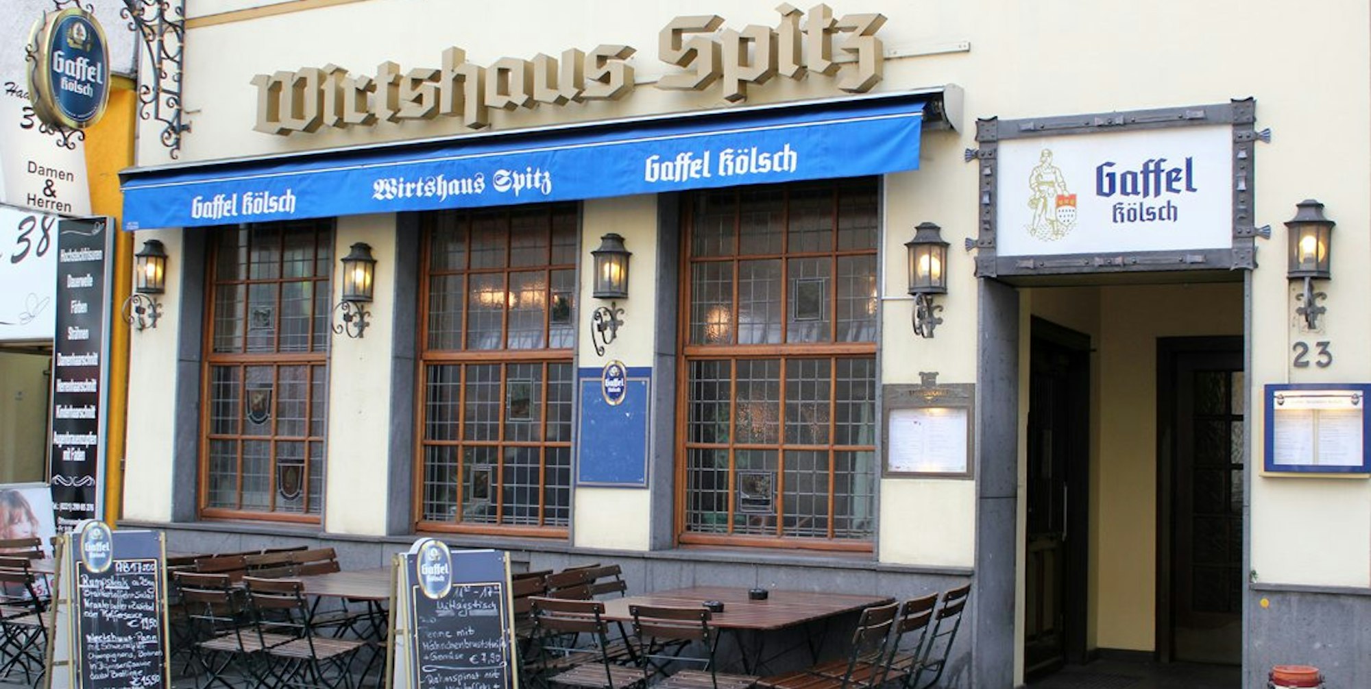 18-8-22Wirtshaus_Spitz