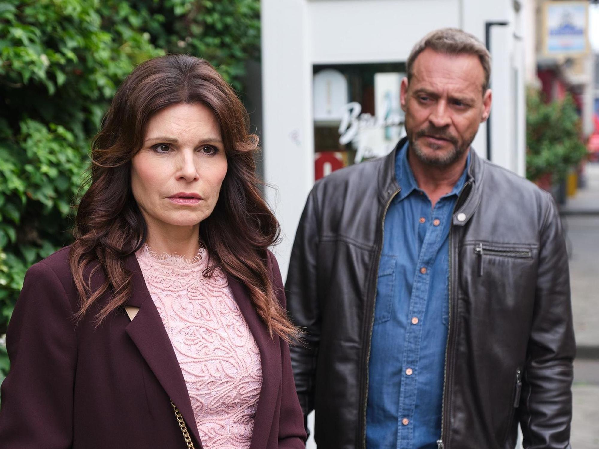 Tabea Heynig und Kai Noll bei Dreharbeiten zur RTL-Serie Unter uns in Köln.