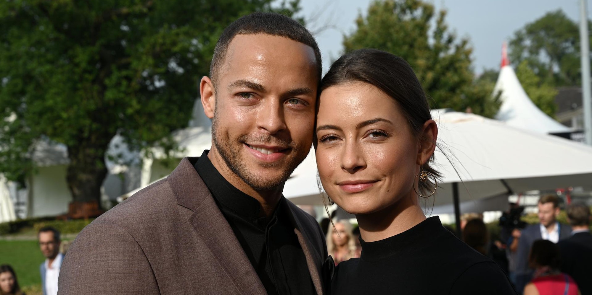 Andrej_Mangold_Jennifer_Lange_05112020