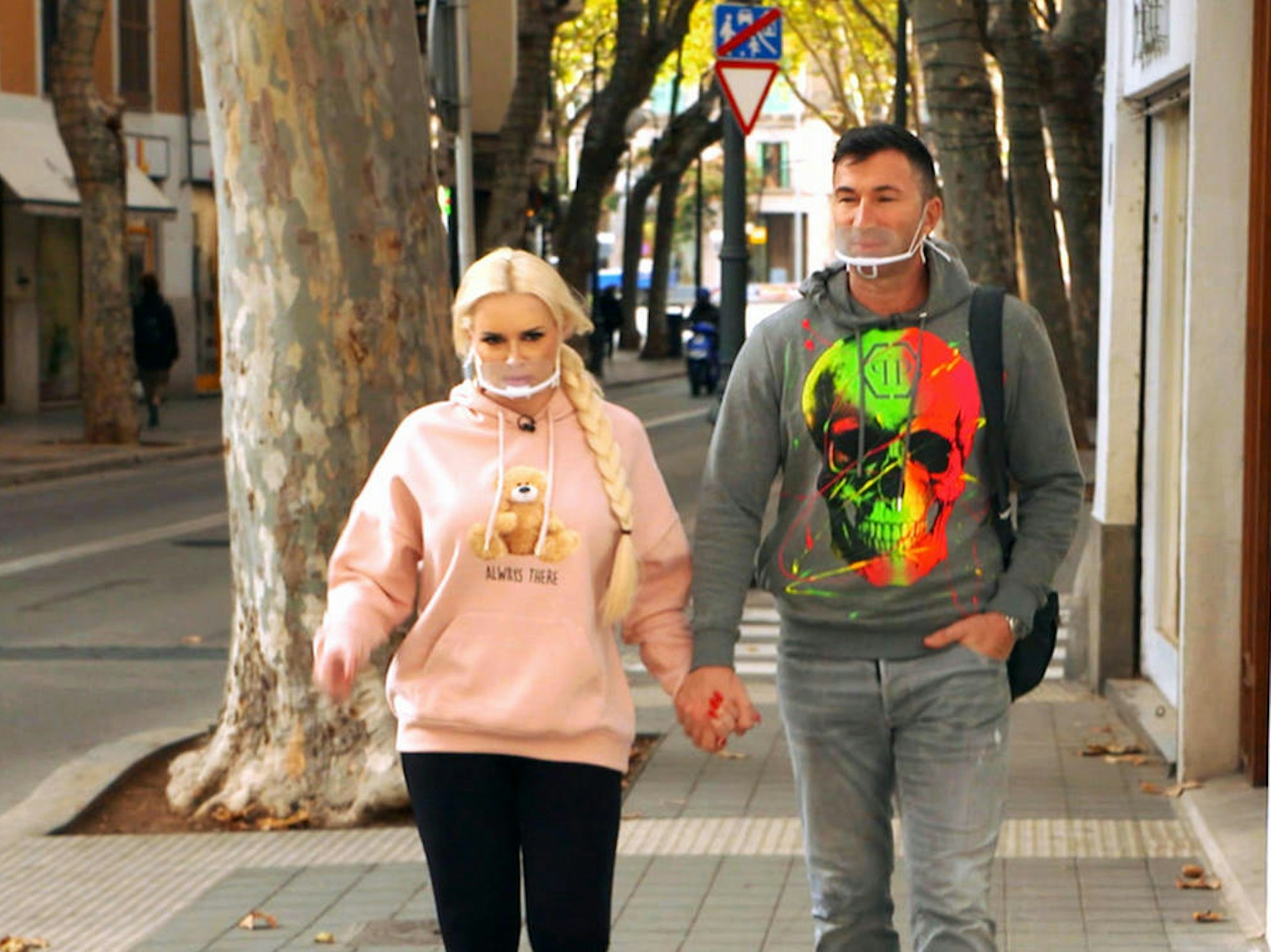 RTLZWEI_daniela-katzenberger-familienglueck-auf-mallorca-36-