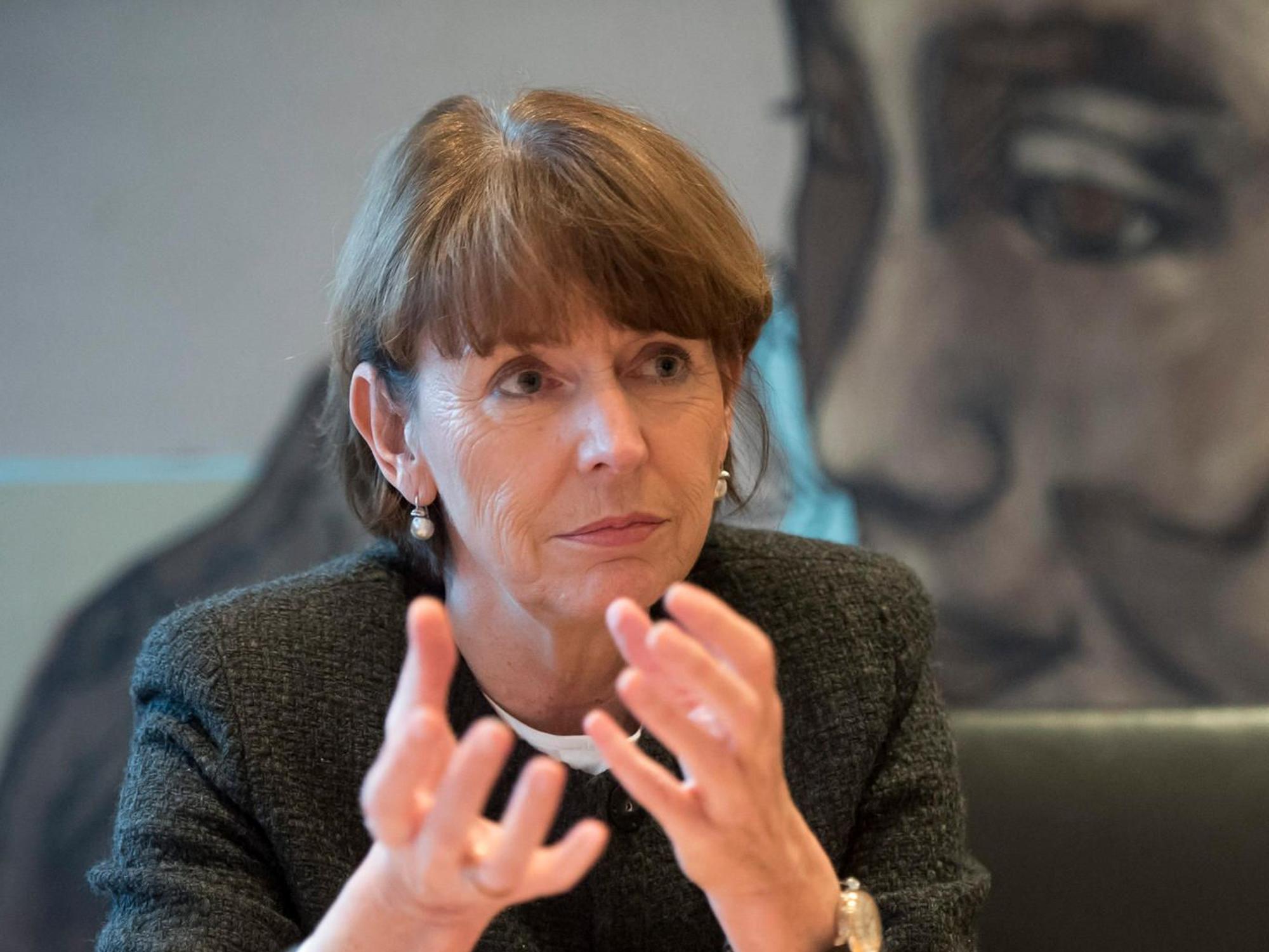 Das Foto zeigt die Kölner Oberbürgermeisterin Henriette Reker. Sie hat die Partnerschaft mit der russischen Stadt Wolgograd auf Eis gelegt.