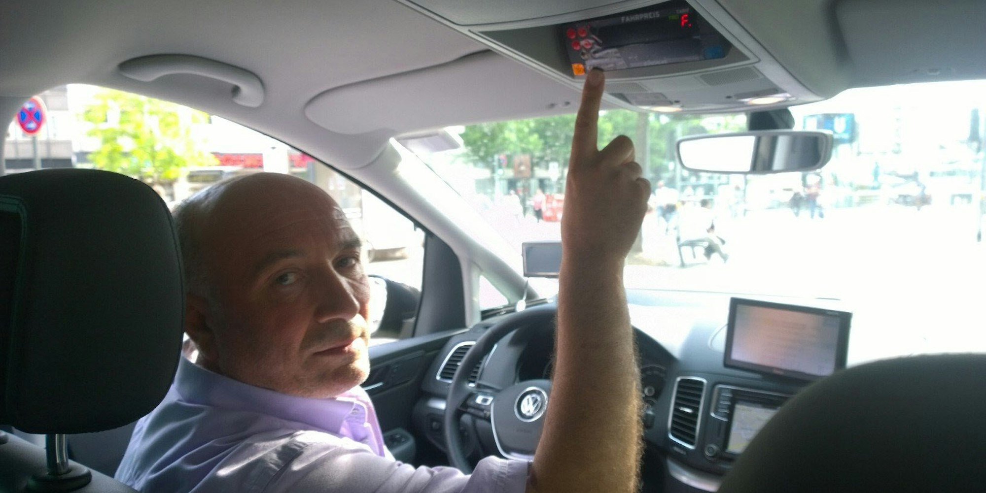 01K___20_71-103544840_ori