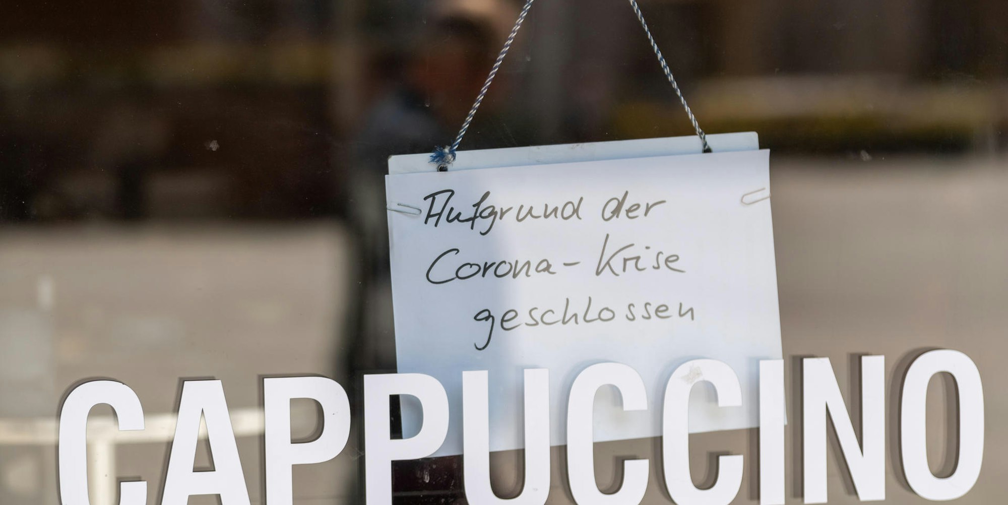 Koks-Handel in Café