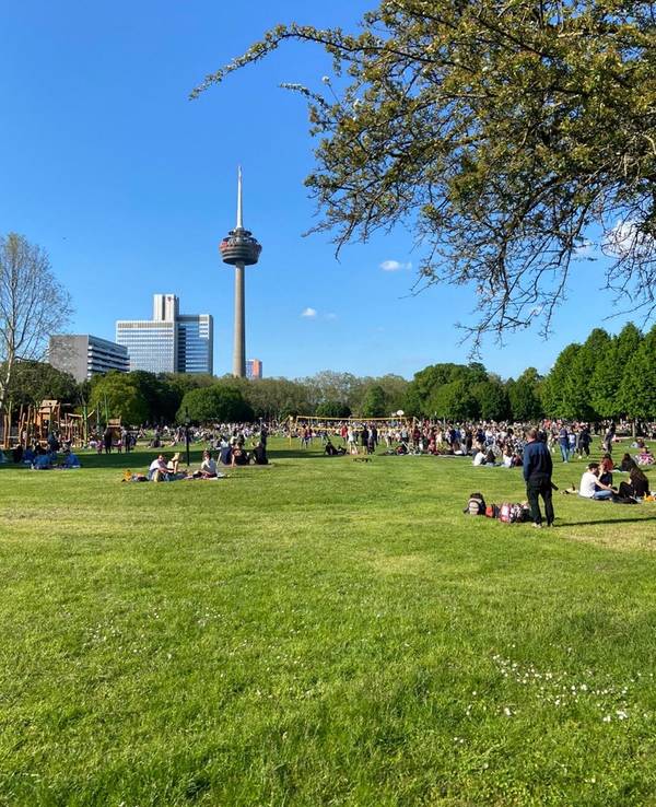 Köln Grüngürtel Versammlung