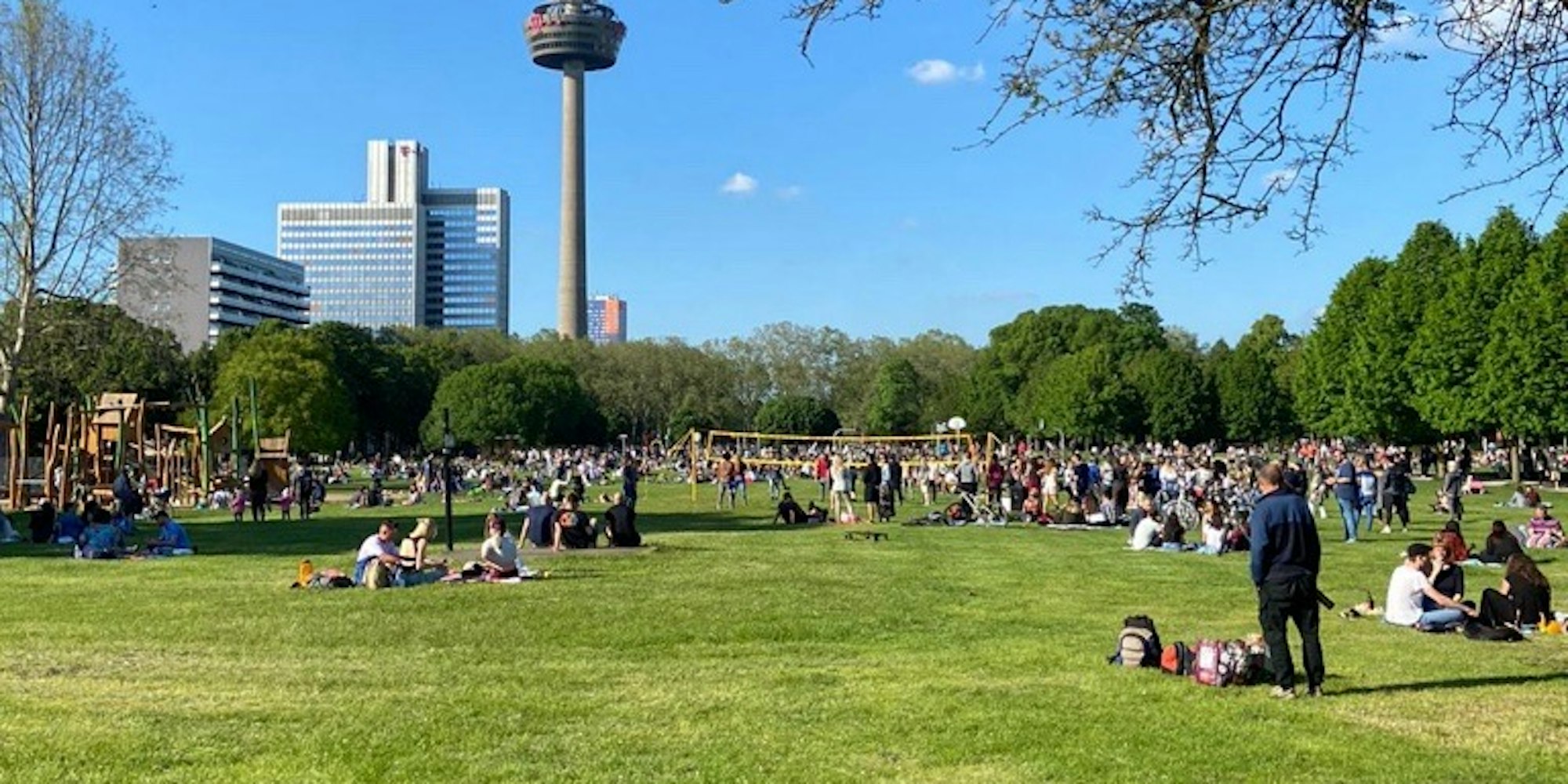 Köln Grüngürtel Versammlung