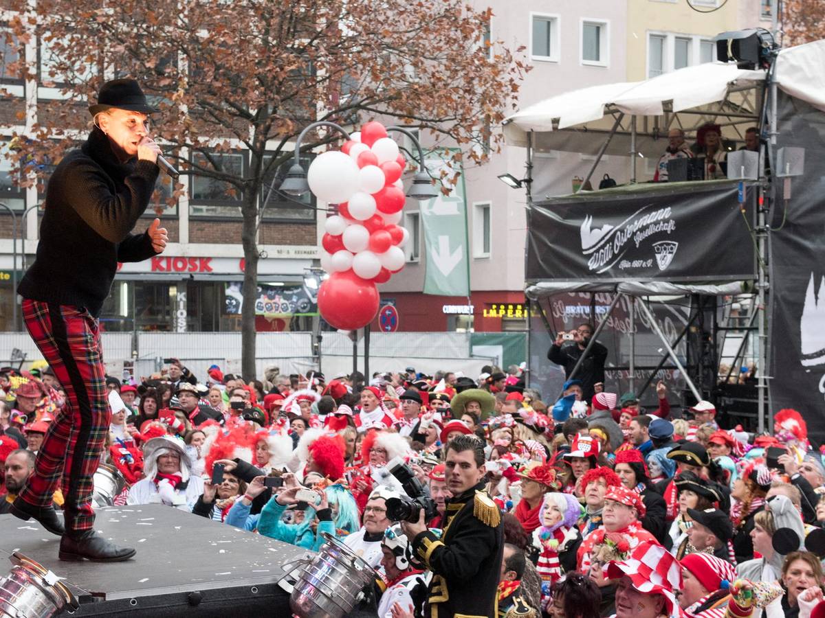 11.11. in Köln mit Brings auf dem Heumarkt