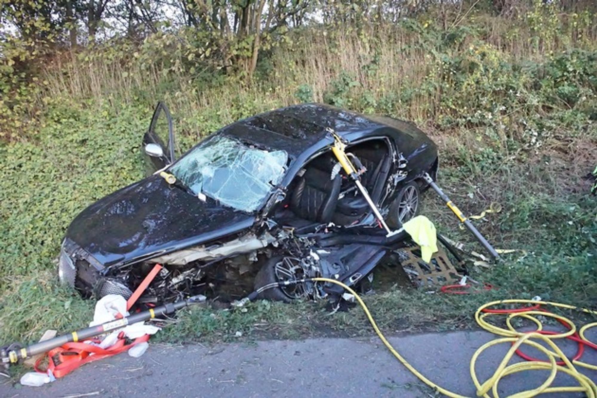 Bentley_A44_Unfall