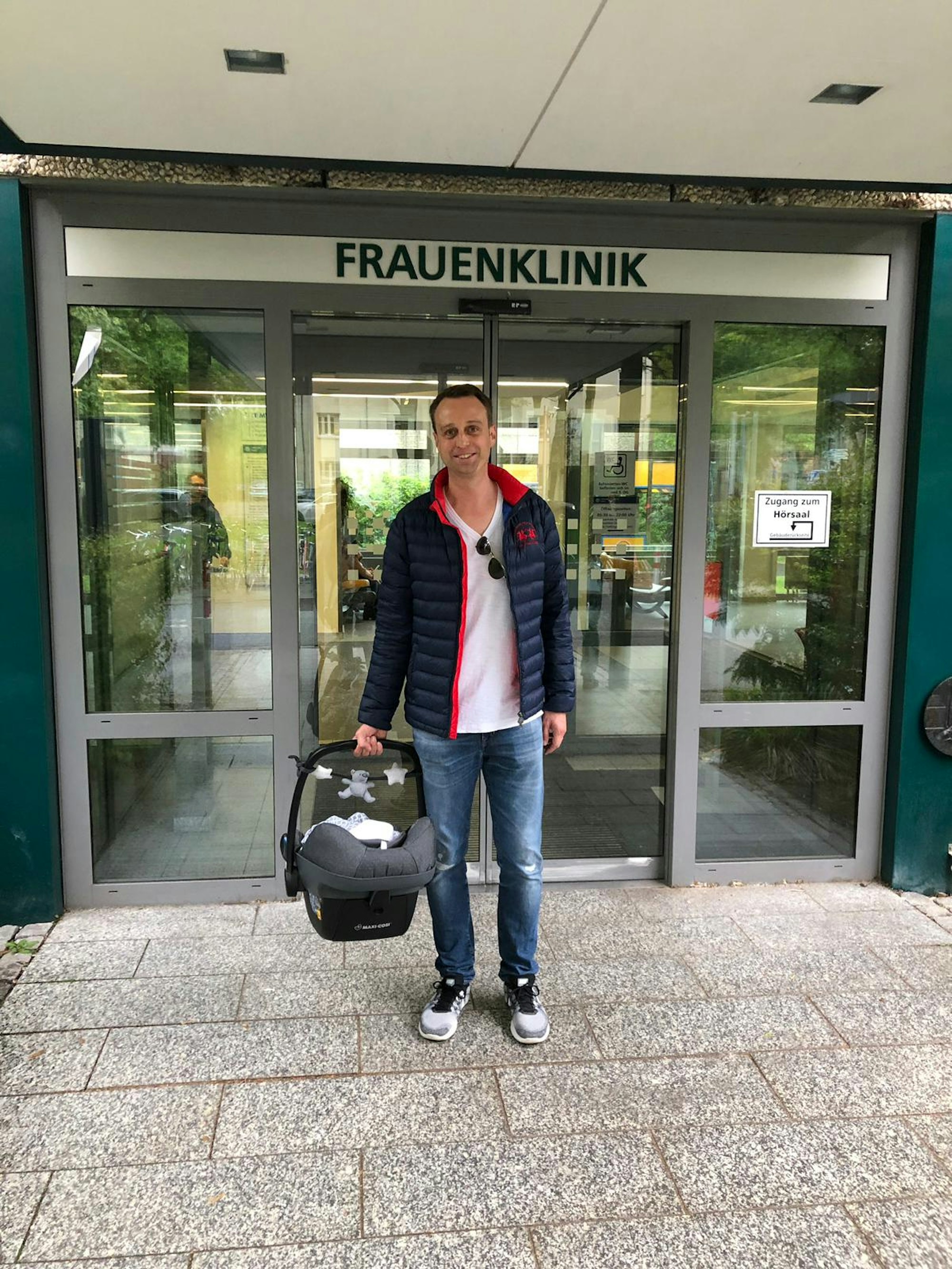 8e711b8e-ded1-4e0a-bd27-460bdc93aa2b