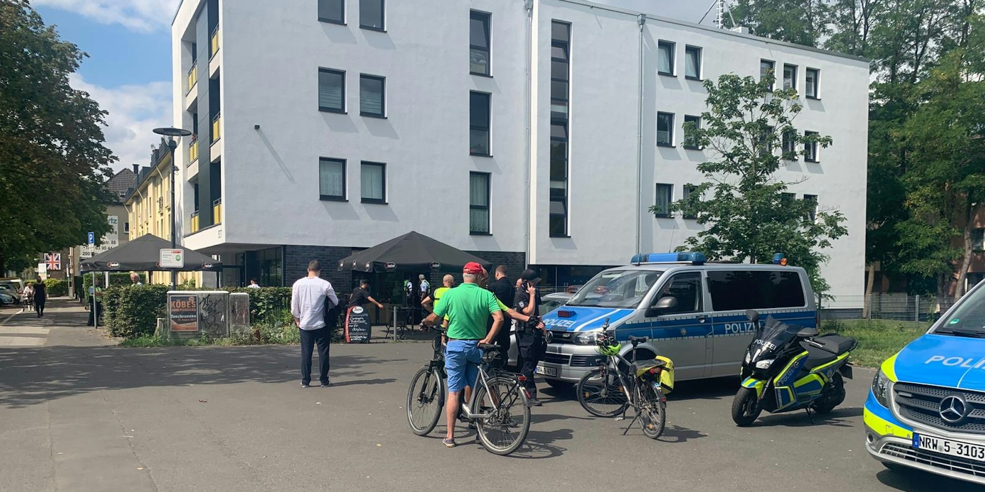 a158430e-4f01-47cd-a6d1-f22b3f709377