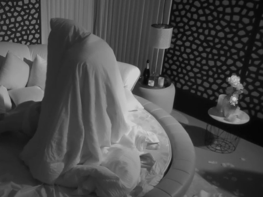 Love Island Doggystyle