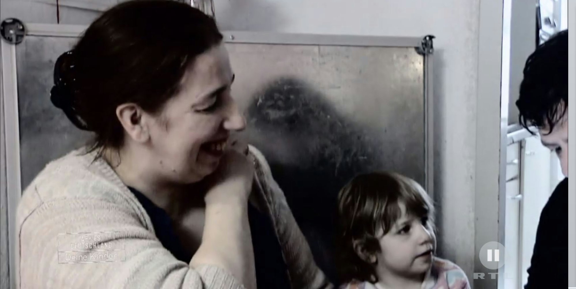 Armes_Deutschland_14_Kinder_Nachwuchs_Reaktion