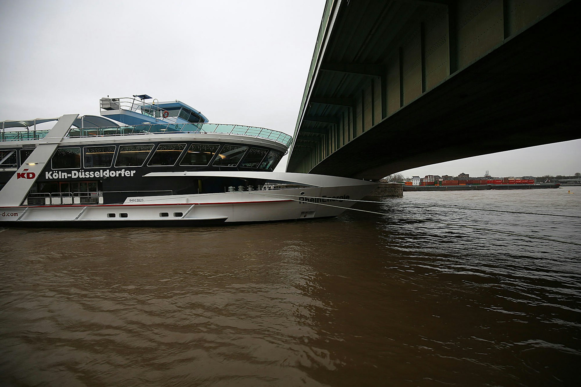Schiff-KD-Rhein-170105