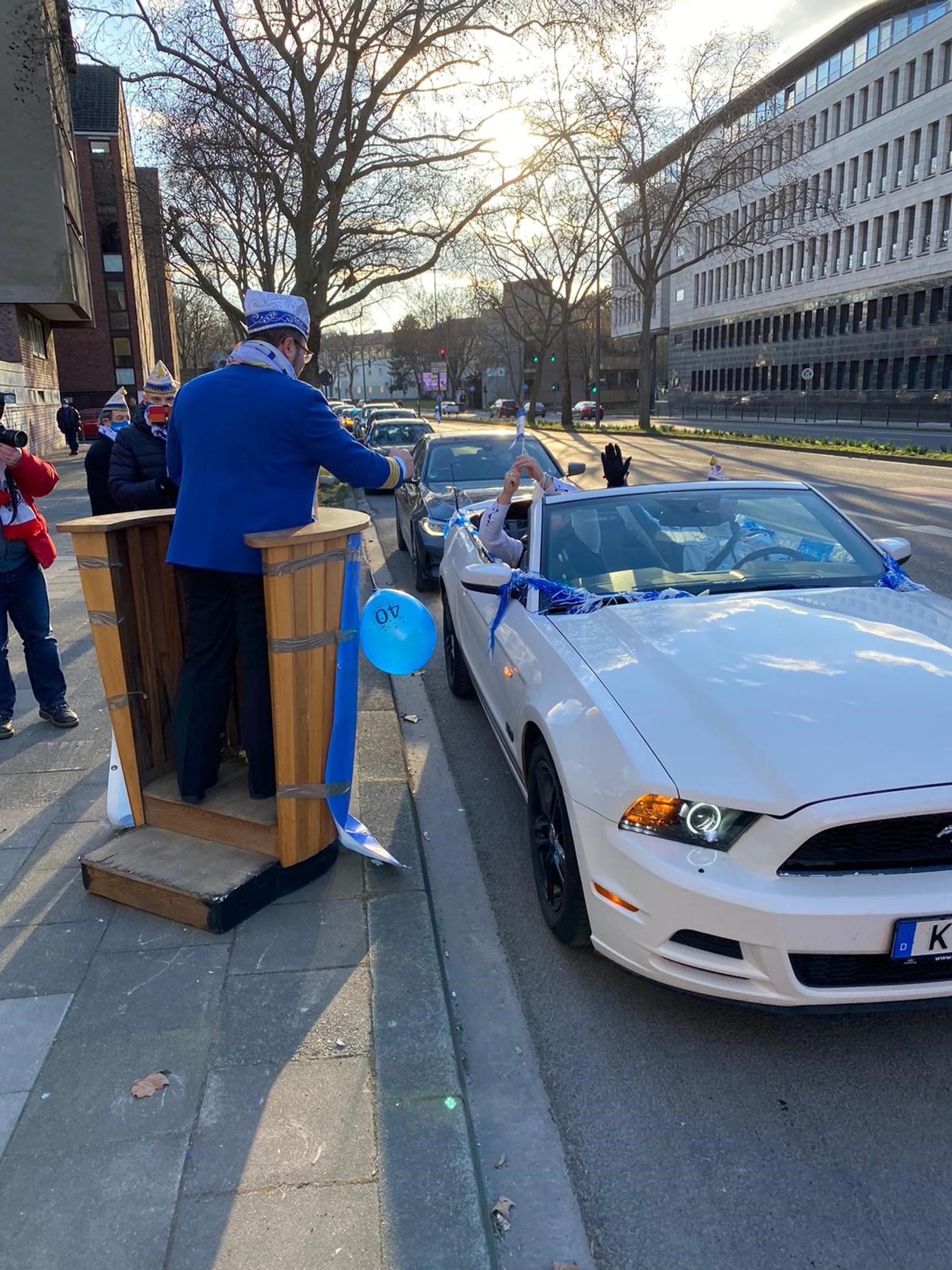 Luftflotte Autos Geburtstag